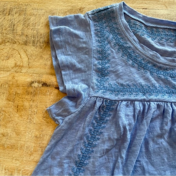 GAP Embroidered Top - Picture 5 of 7